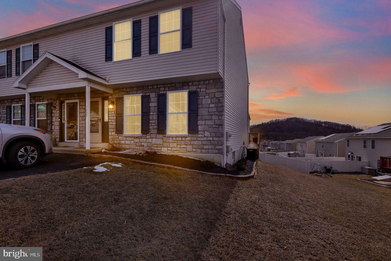 Property Photo:  1057 Alexander Drive  PA 19560 