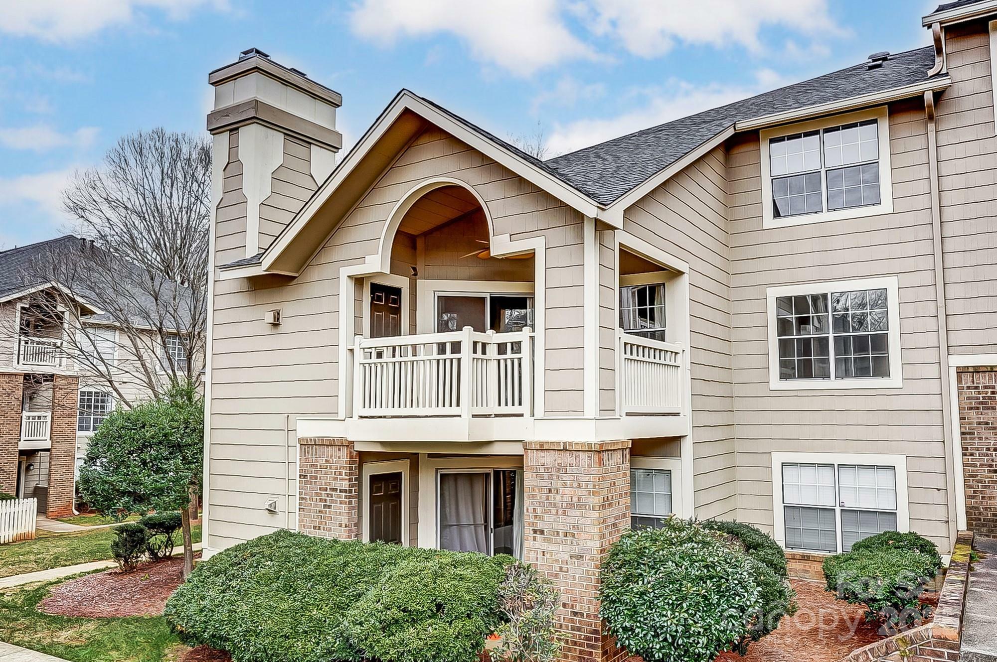 Property Photo: 5011 Sharon Road B NC 28210