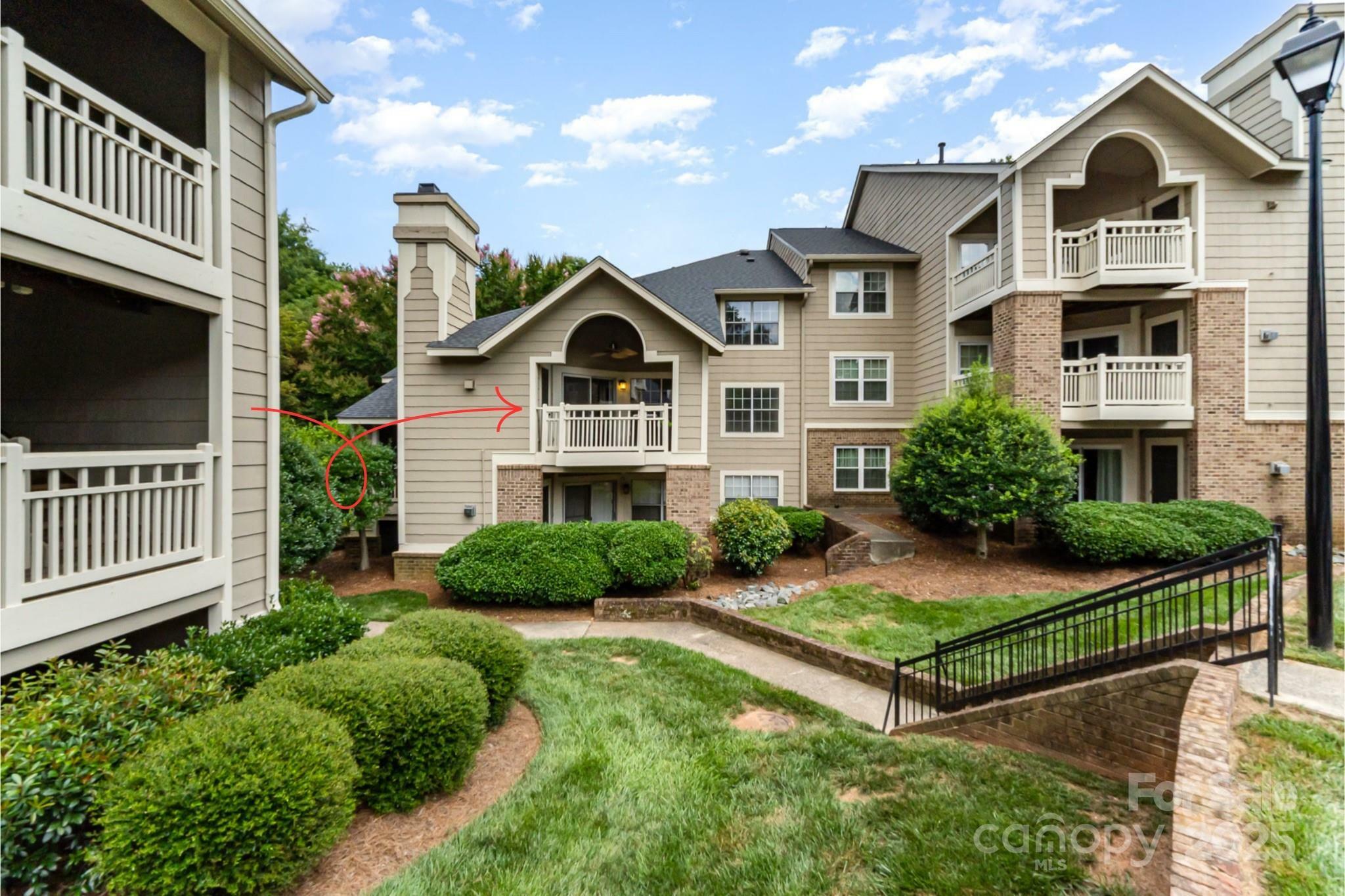 Property Photo:  5011 Sharon Road B  NC 28210 