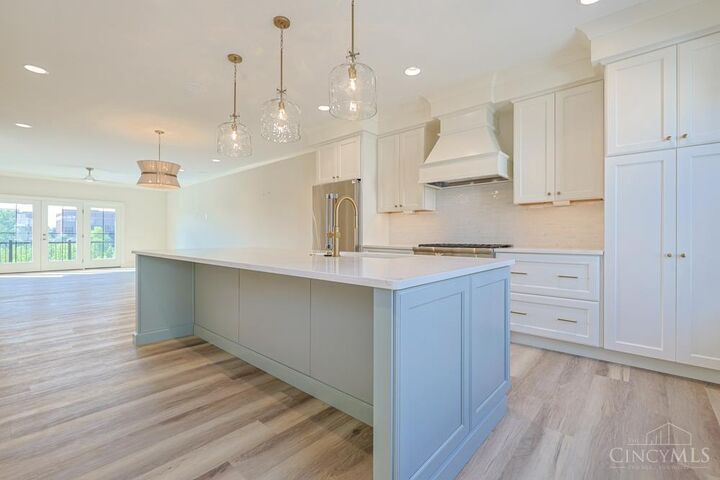 Property Photo: 4234 Parkview Drive OH 45242