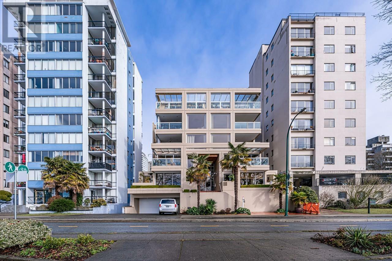 Property Photo:  2015 Beach Avenue 401  BC V6G 1Z3 