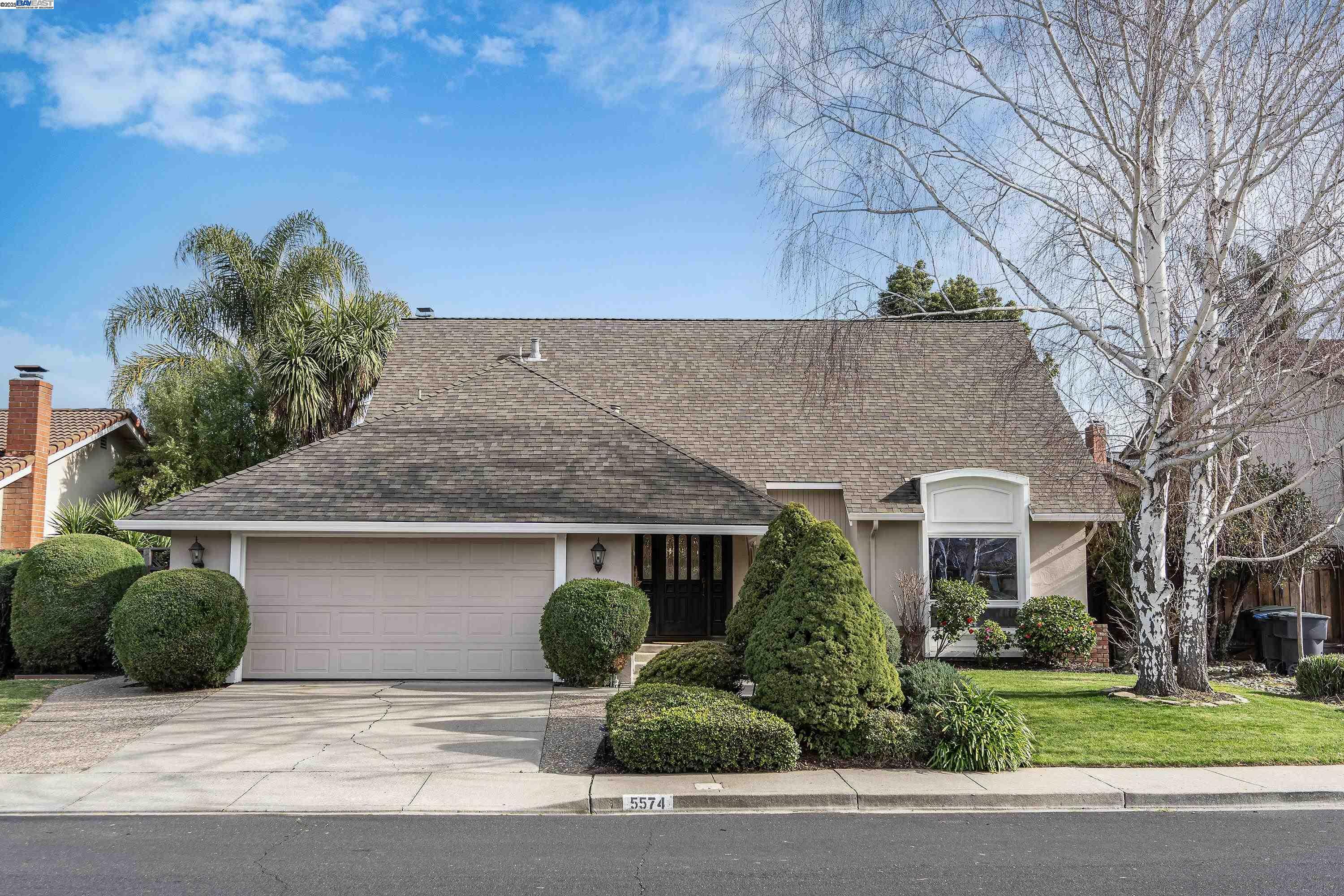 5574 Corte Sonora  Pleasanton CA 94566 photo