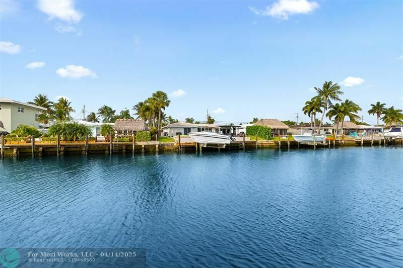 Property Photo: 241 SE 4th St FL 33060