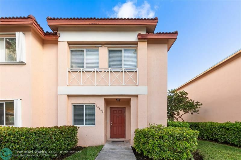 20869 NW 3rd Ln  Pembroke Pines FL 33029 photo