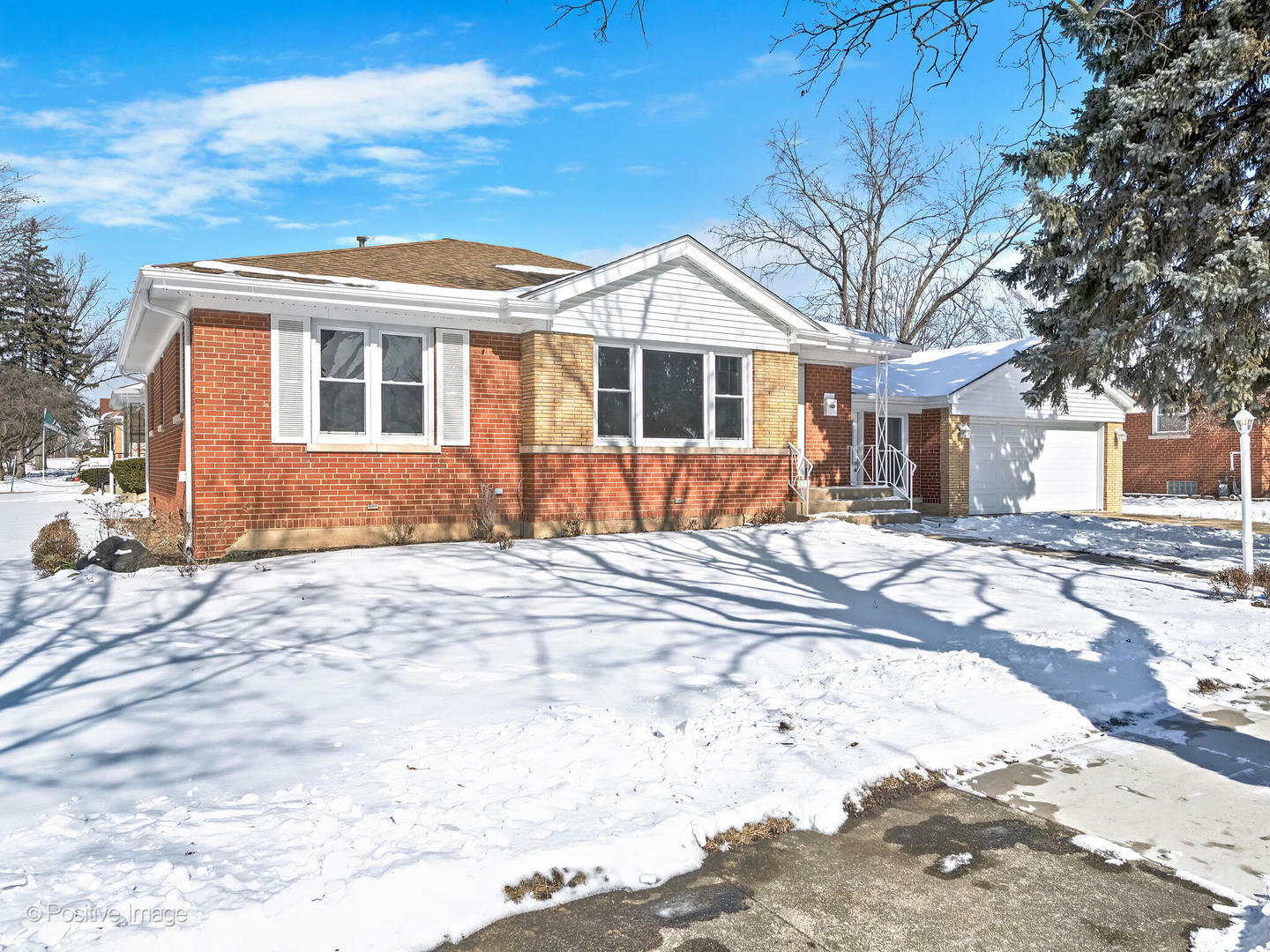 Property Photo:  1641 Mandel Avenue  IL 60154 