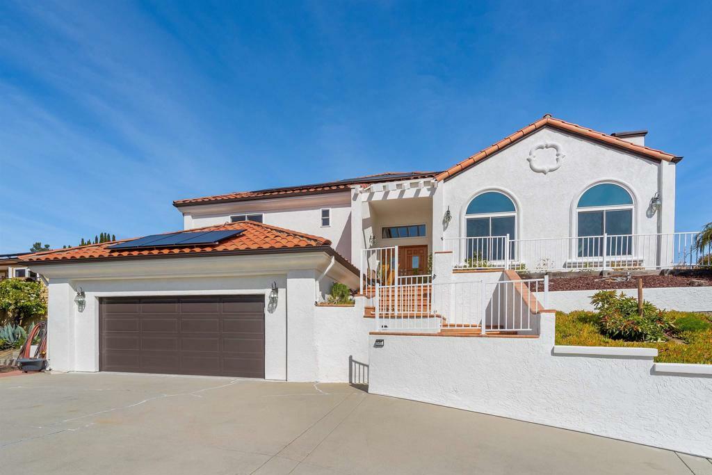 Property Photo:  10126 Lake Meadow Lane  CA 92026 