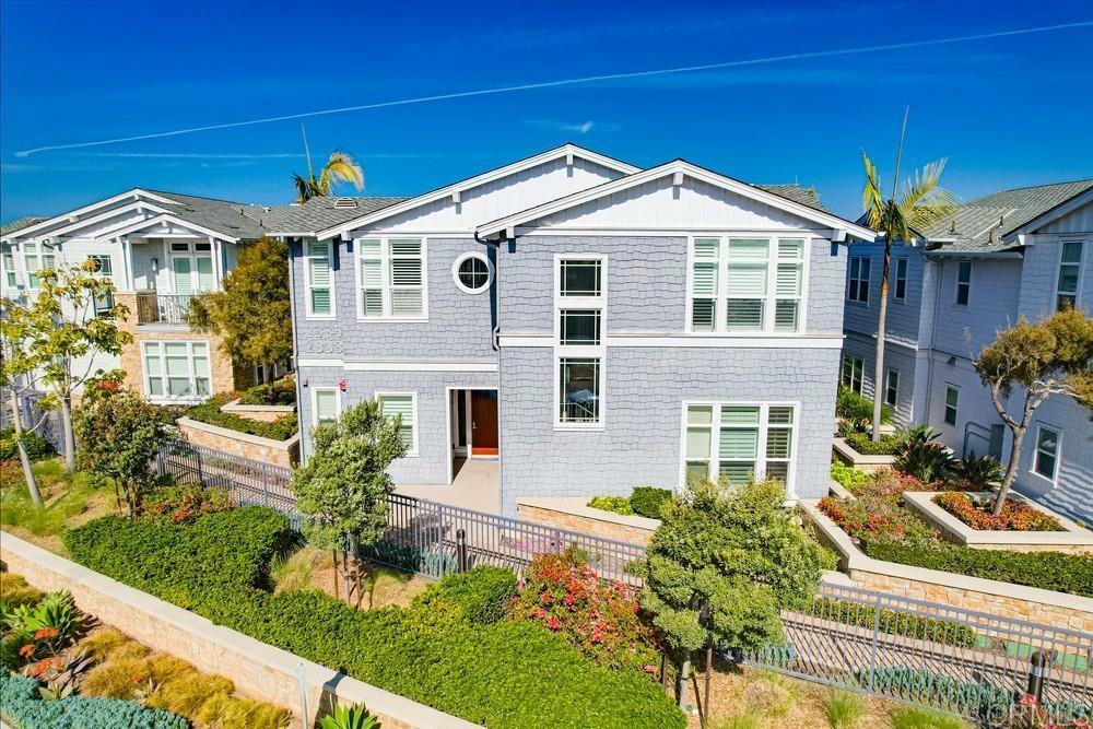 Property Photo: 2333 Ocean St CA 92008