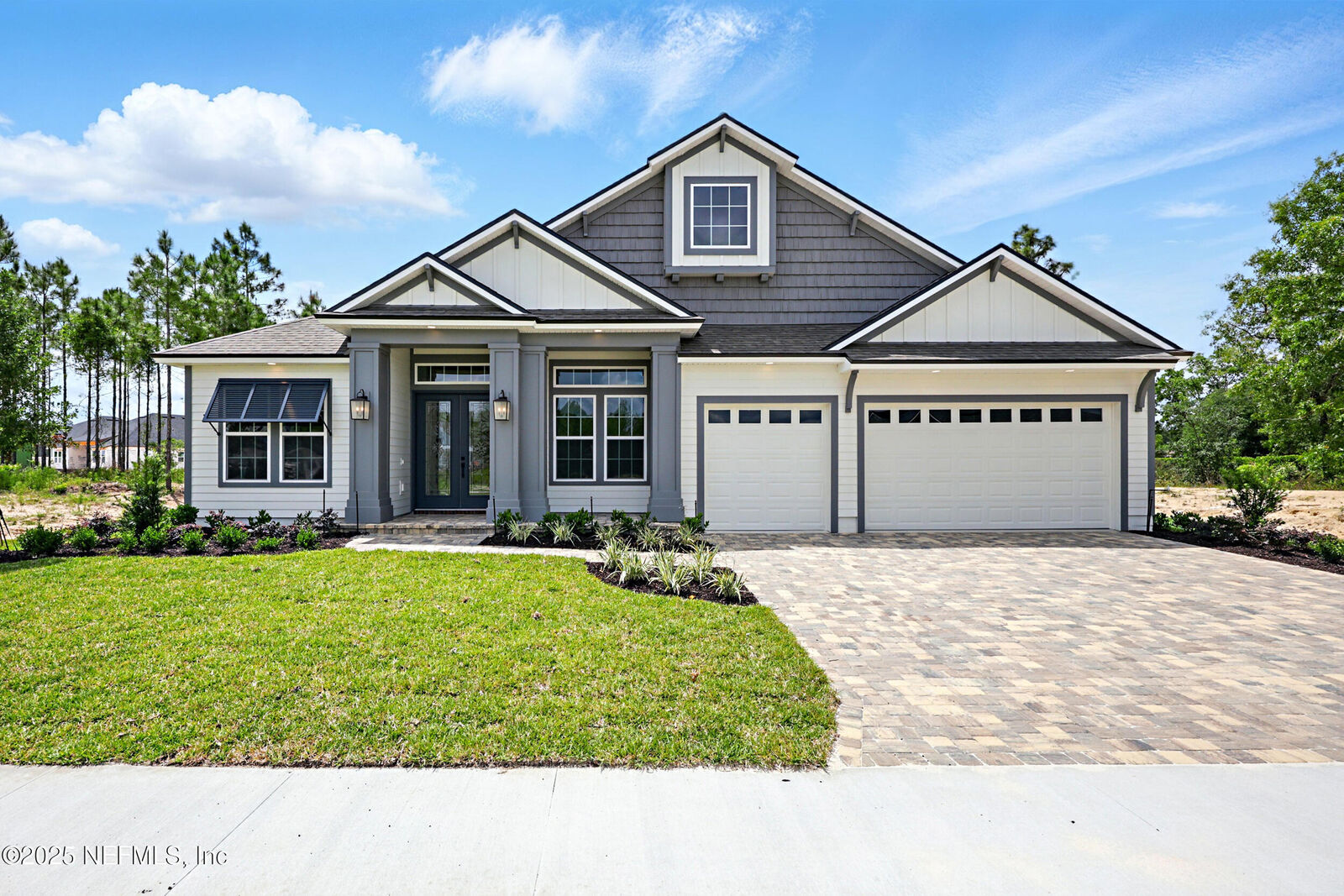 Property Photo:  106 Courtney Oaks Drive  FL 32092 