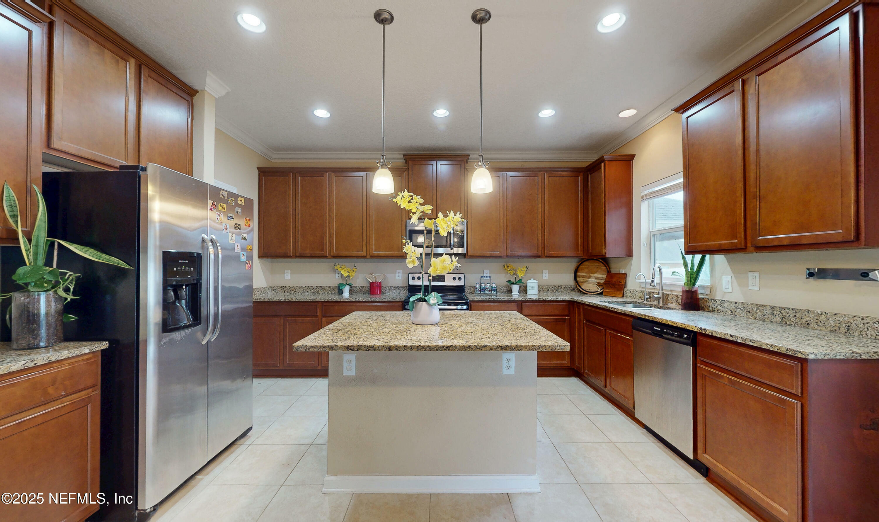 Property Photo:  9106 Marsden Street  FL 32211 
