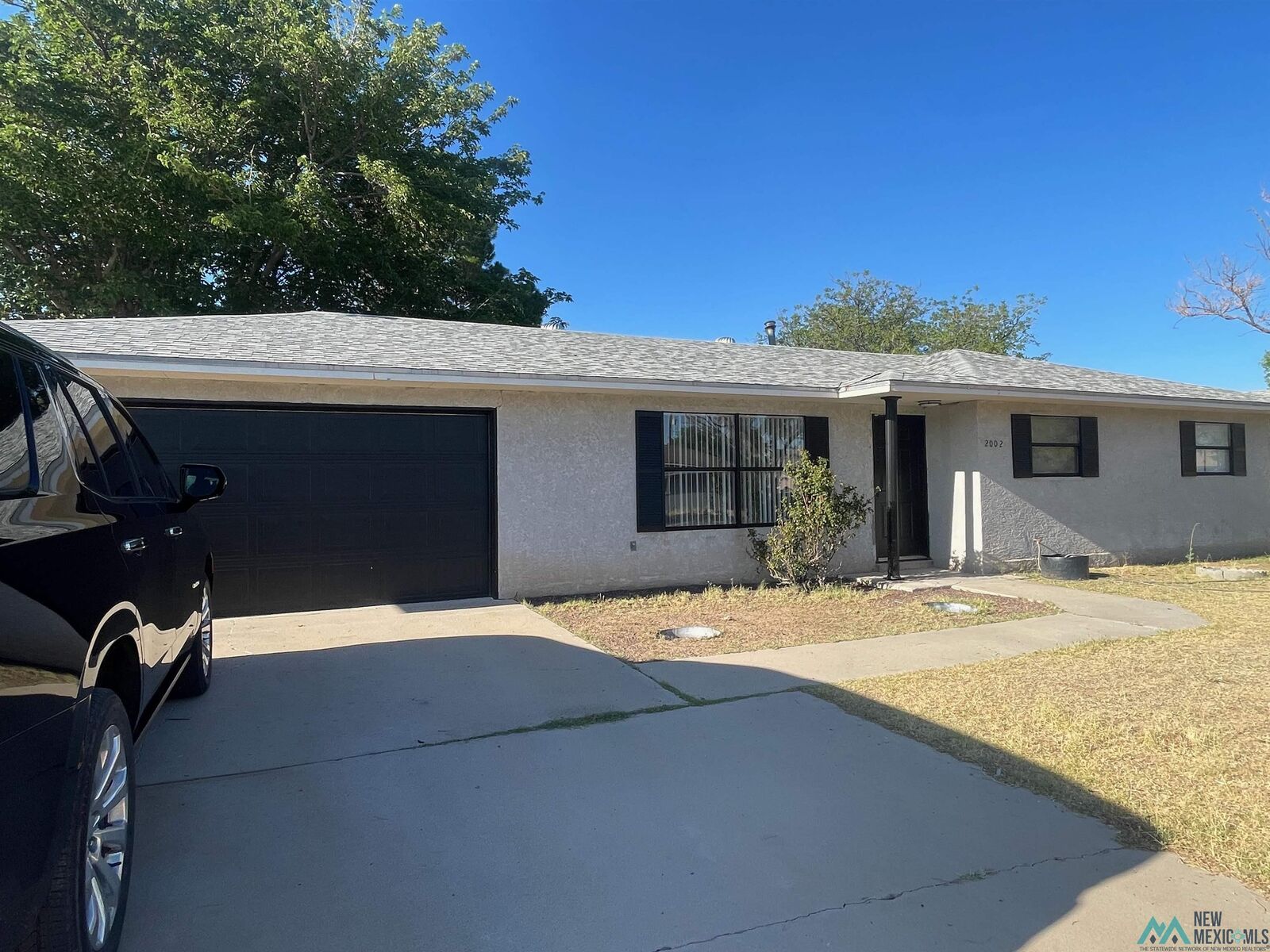 Property Photo: 2002 W Currier Avenue NM 88210