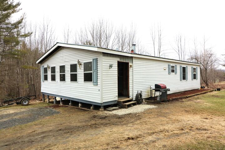 Property Photo: 566 Baptist Street VT 05679