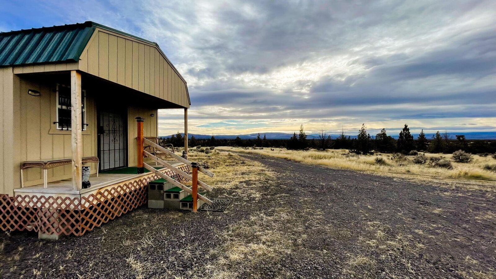 Property Photo:  16410 SW George Millican Road  OR 97754 