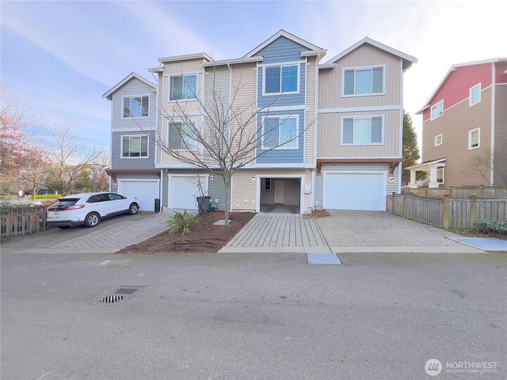 Property Photo:  2804 SW Bataan Street  WA 98126 