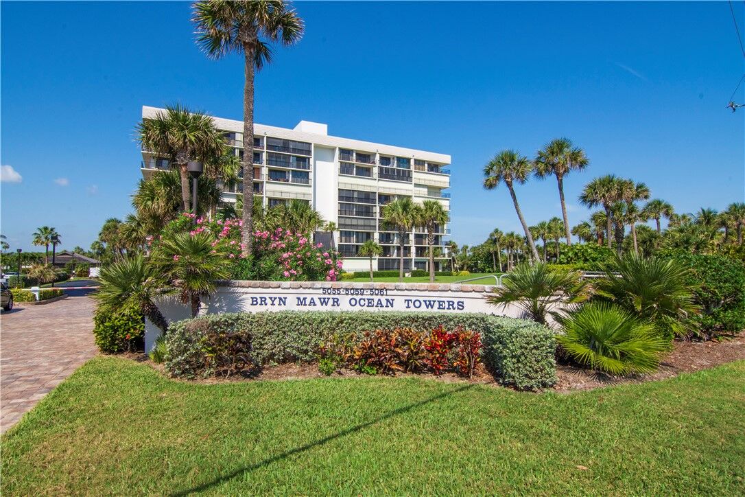 Property Photo:  5059 N Highway A1a Highway 202  FL 34949 