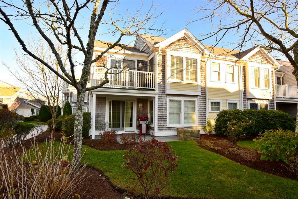 Property Photo: 20 Narragansett Avenue 404 RI 02882