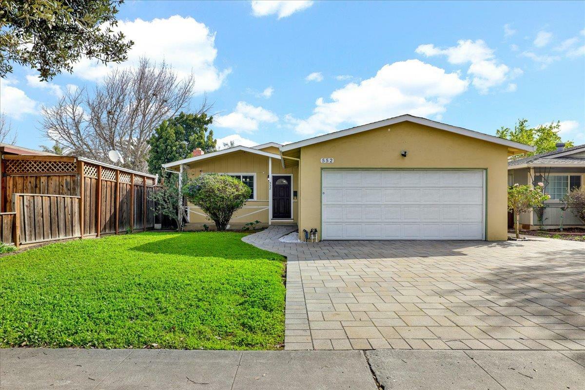 Property Photo:  552 Menker Avenue  CA 95128 