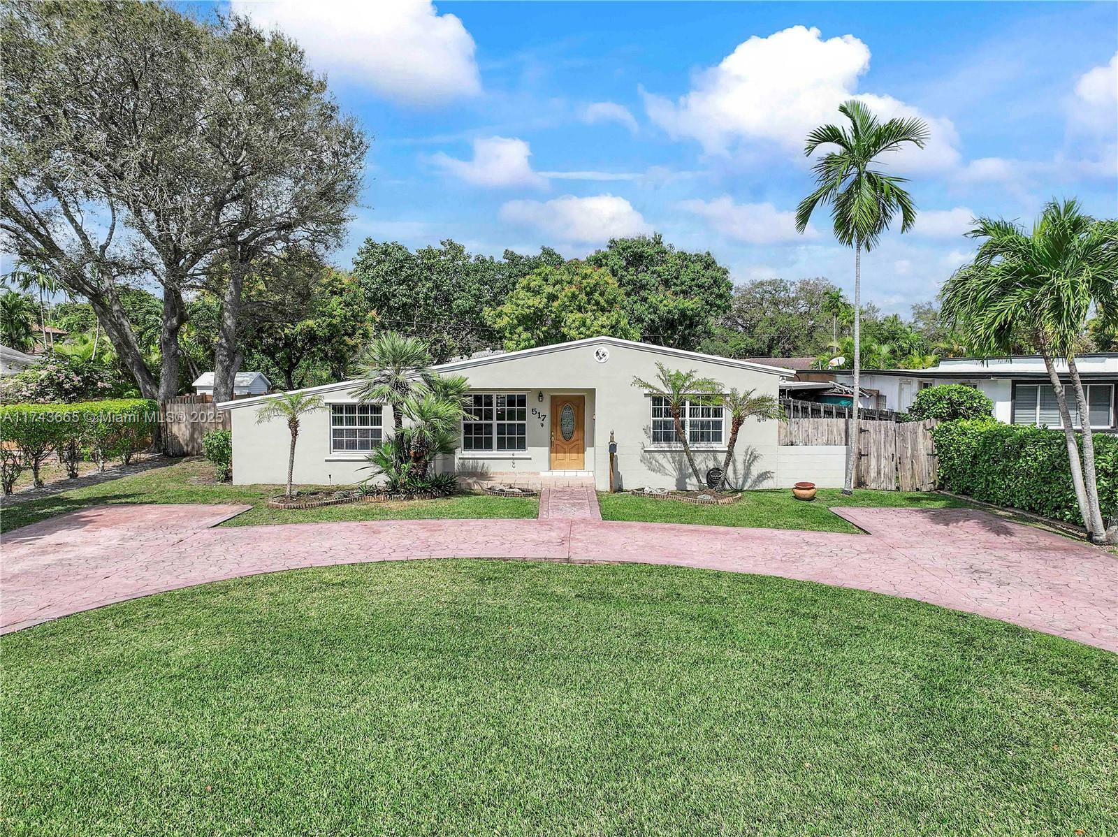 517 Wren Ave  Miami Springs FL 33166 photo