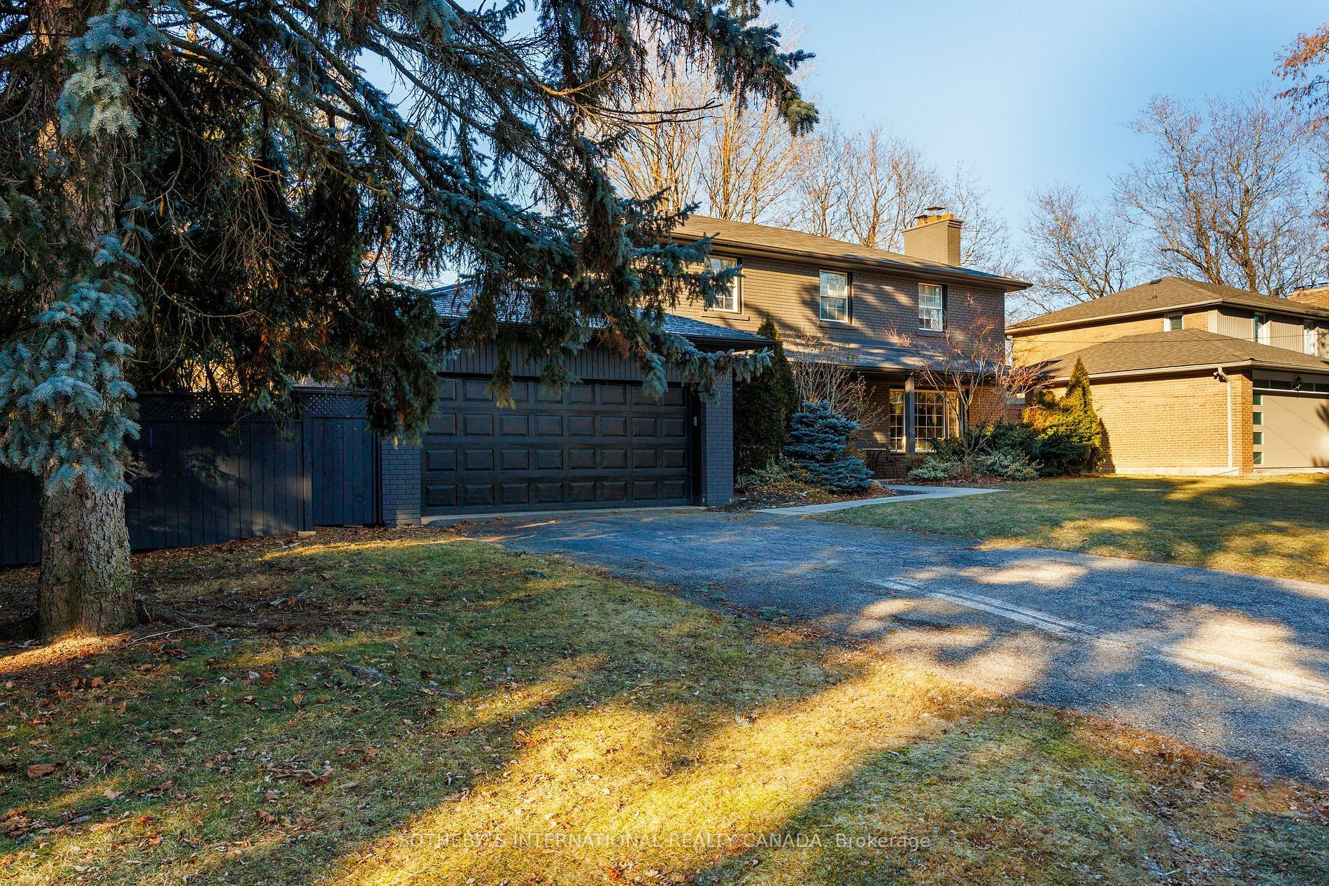 Property Photo:  57 Sandringham Dr  ON M5M 3G4 