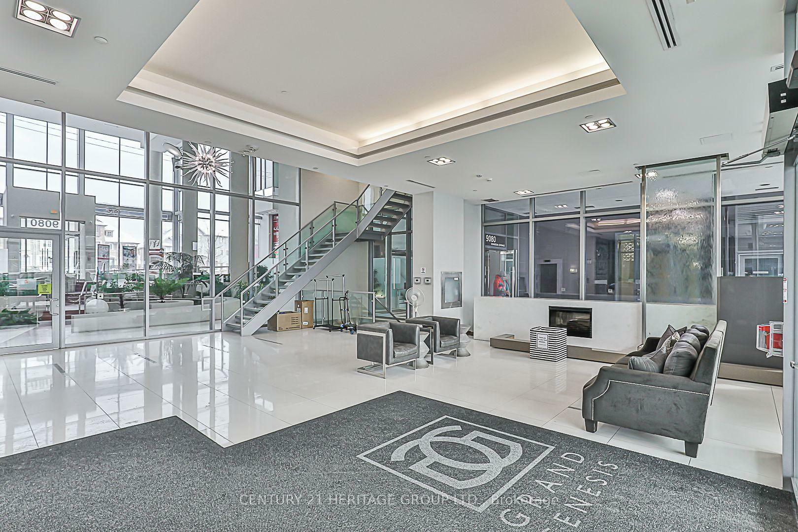 Photo de la propriété: 9090 Yonge St 1202B ON L4C 0Z1
