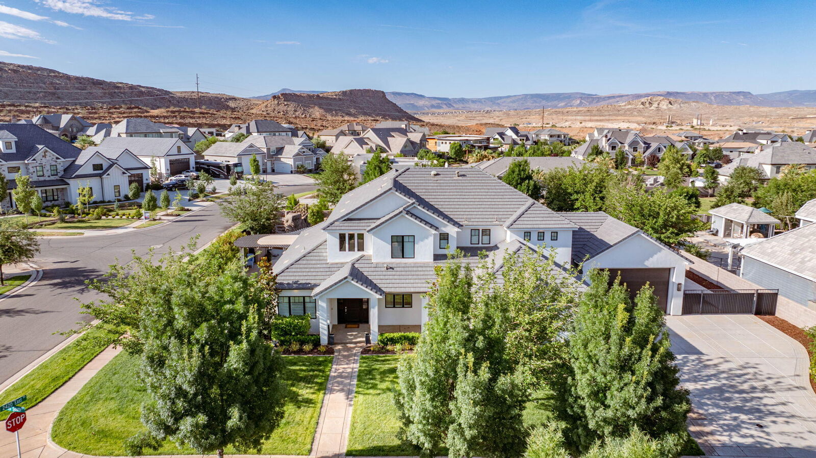 Property Photo: 2408 E 3970 S UT 84790