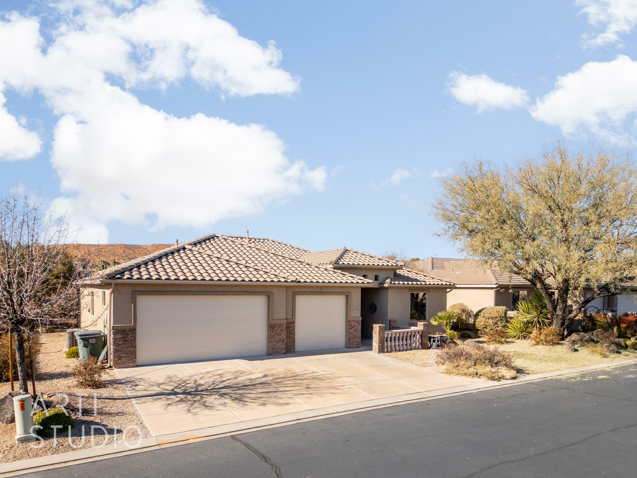 Property Photo:  1109 N Ventana Dr  UT 84780 