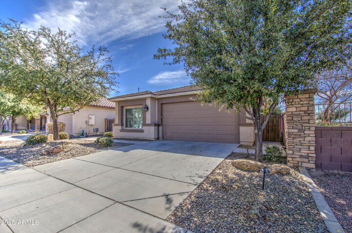 Property Photo:  1541 W Crape Road  AZ 85140 