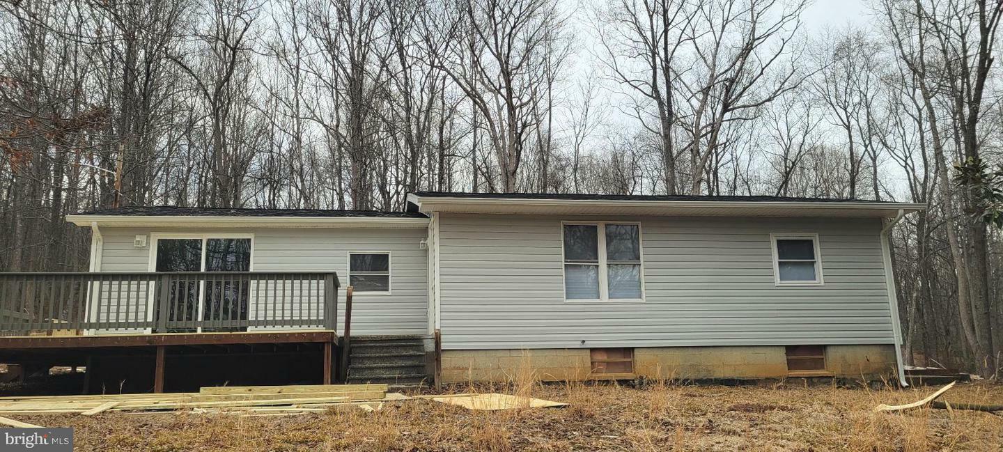 Property Photo:  2215 W Hoover Road  VA 22722 