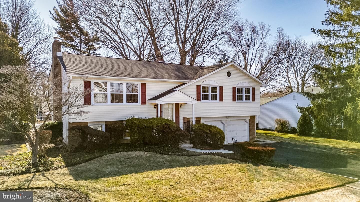 Property Photo:  6 Morgan Road  PA 19014 