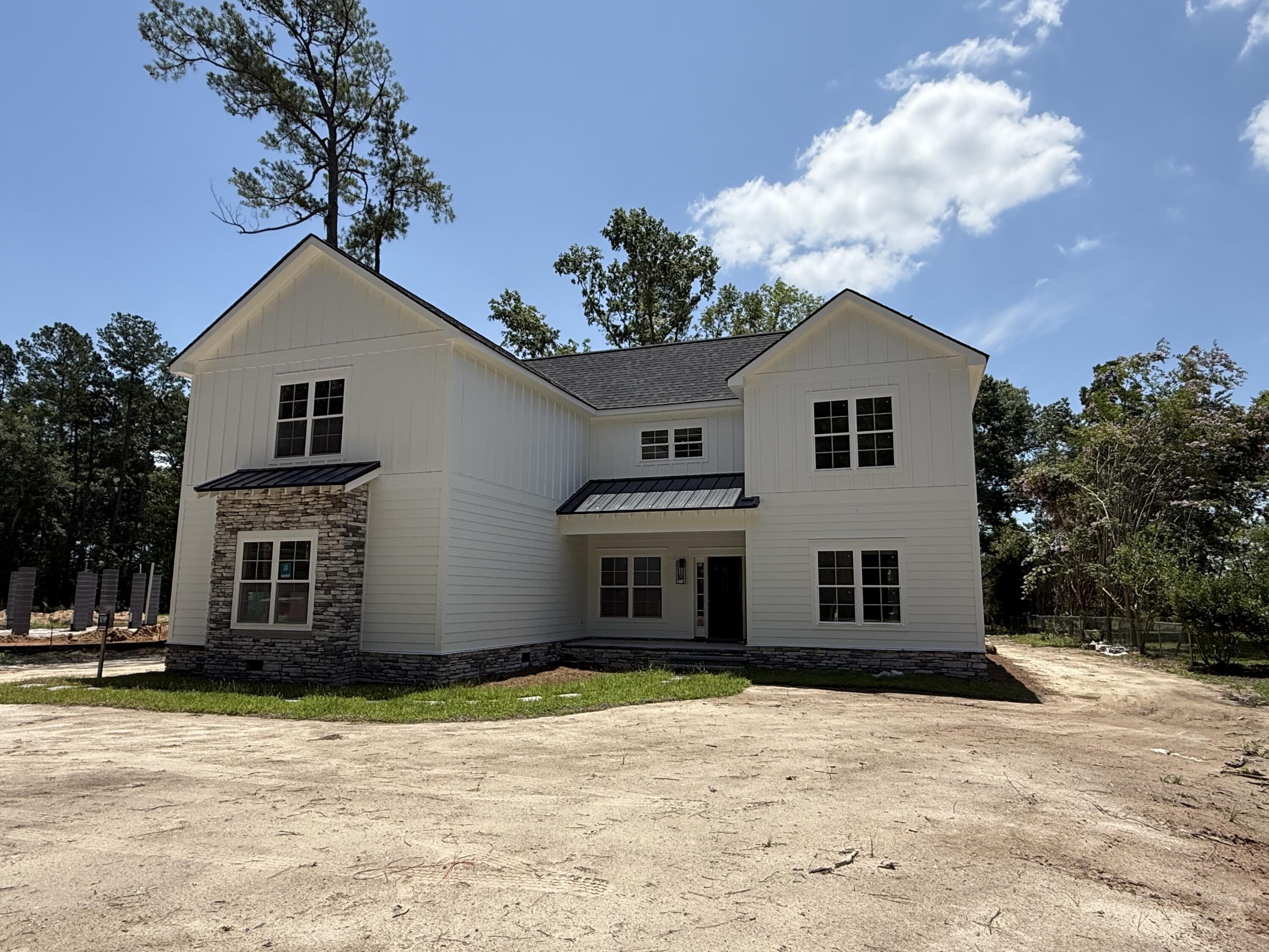 Property Photo: 1302 McCrae Dr Drive SC 29461