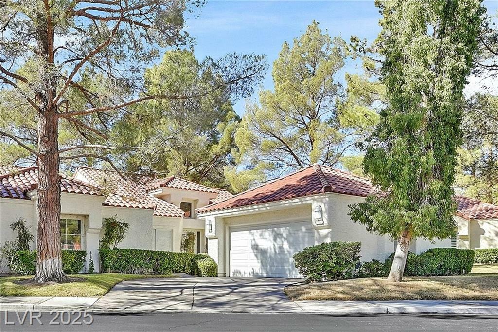 6959 Emerald Springs Lane  Las Vegas NV 89113 photo