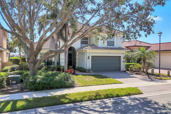 Property Photo:  23138 Copperleaf Drive  FL 34293 