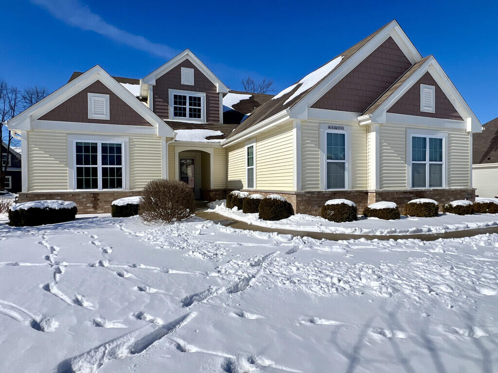 Property Photo:  W193n5793 Canary Dr  WI 53051 