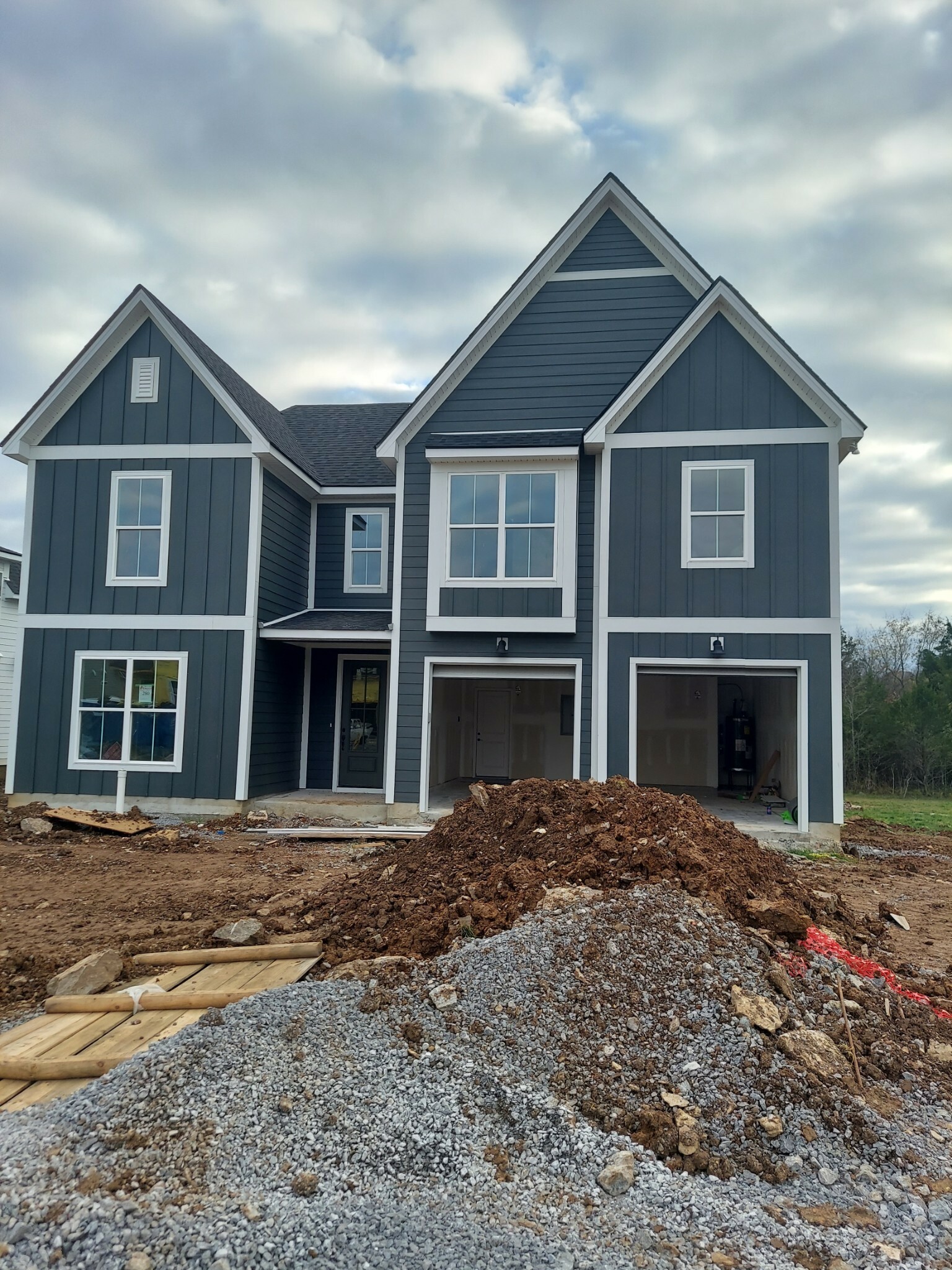 Property Photo: 5179 Greentree Dr TN 37167