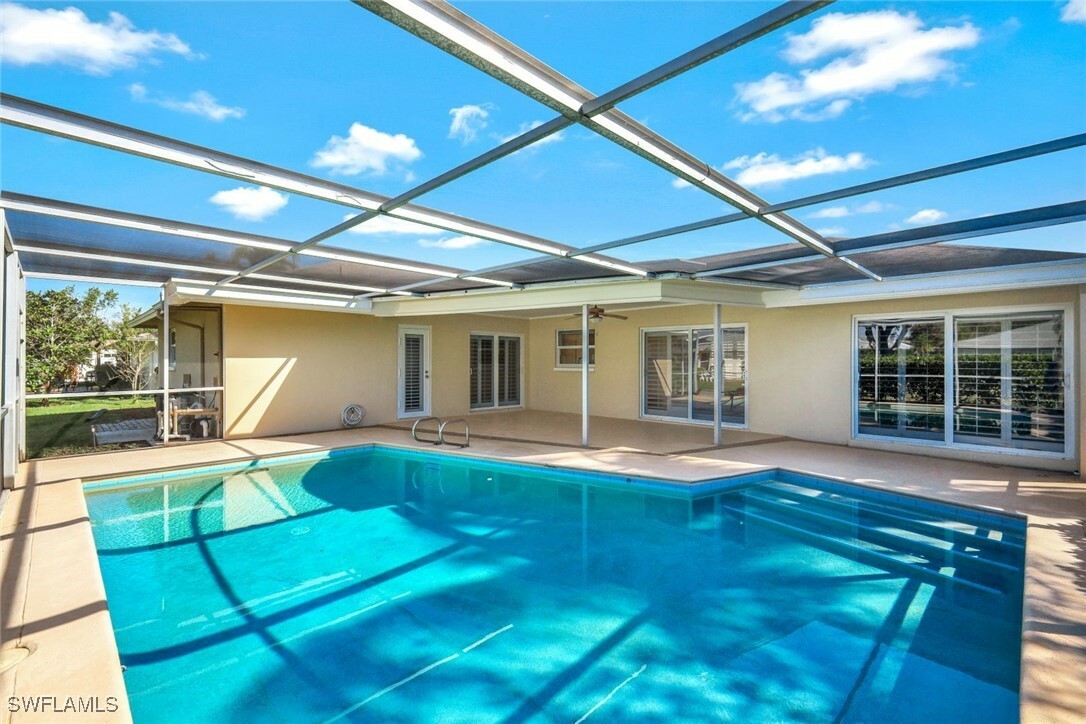 Property Photo:  1388 Tredegar Drive  FL 33919 