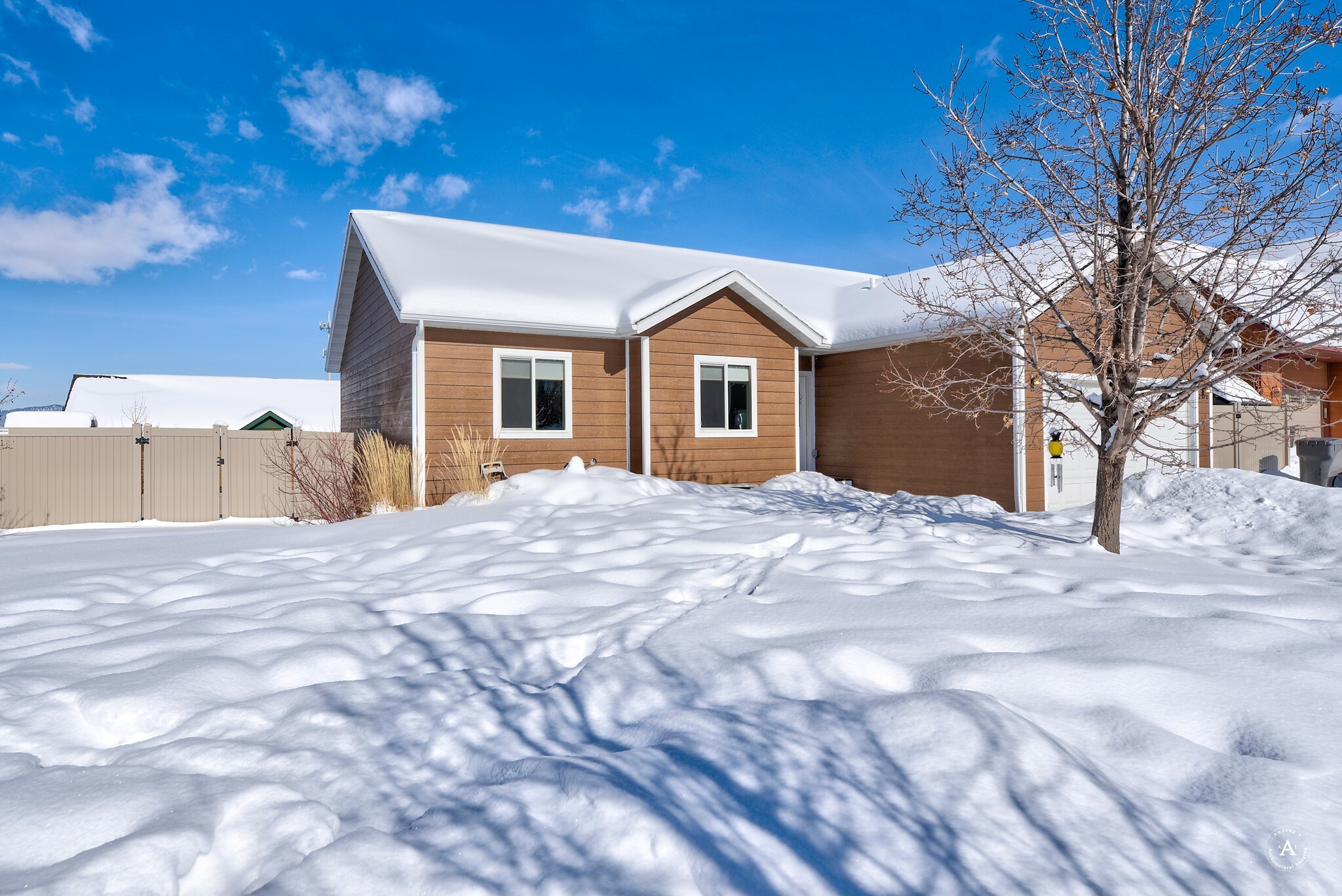 Property Photo:  2570 Knight Street  MT 59601 