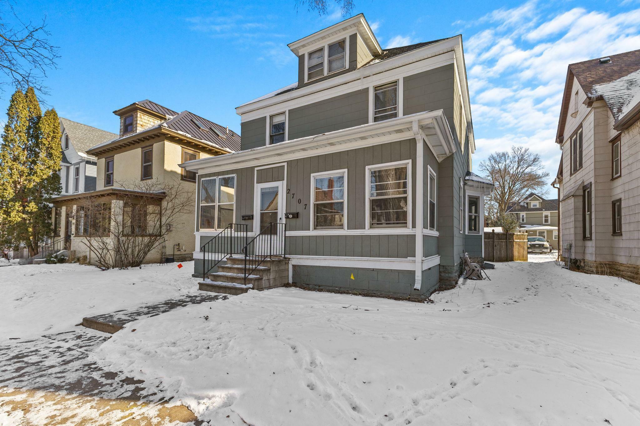 Property Photo:  2707 Fremont Avenue S  MN 55408 