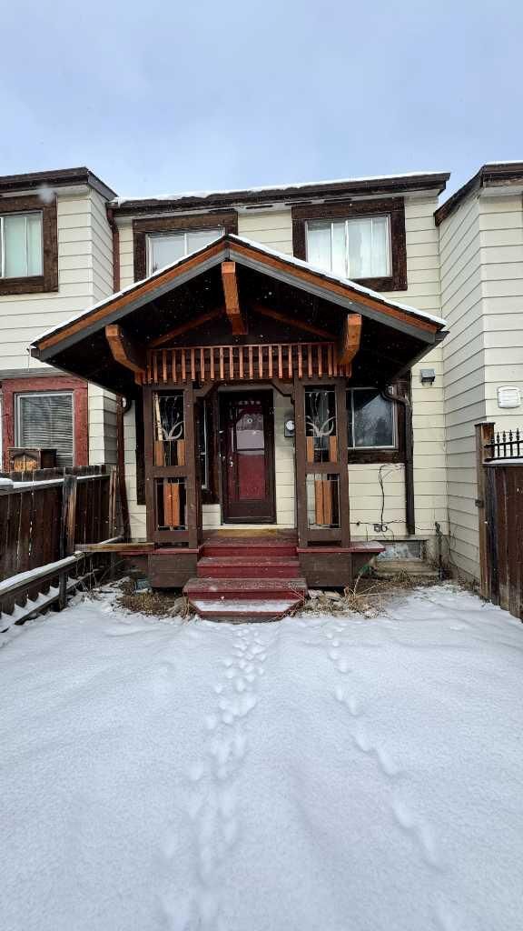 Property Photo: 6551 Huntsbay Road NW AB T2K 5R3