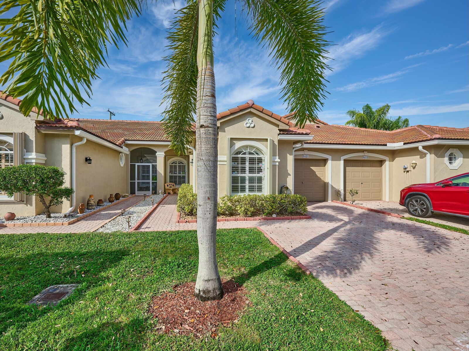 Property Photo: 8421 Via Serena FL 33433