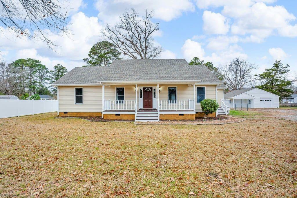 Property Photo: 1209 Kansas St VA 23434