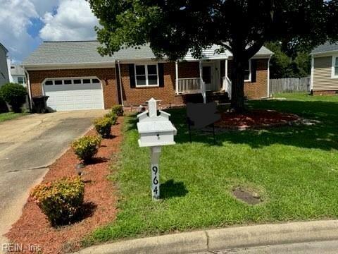 Property Photo: 964 Honeycutt Way VA 23464