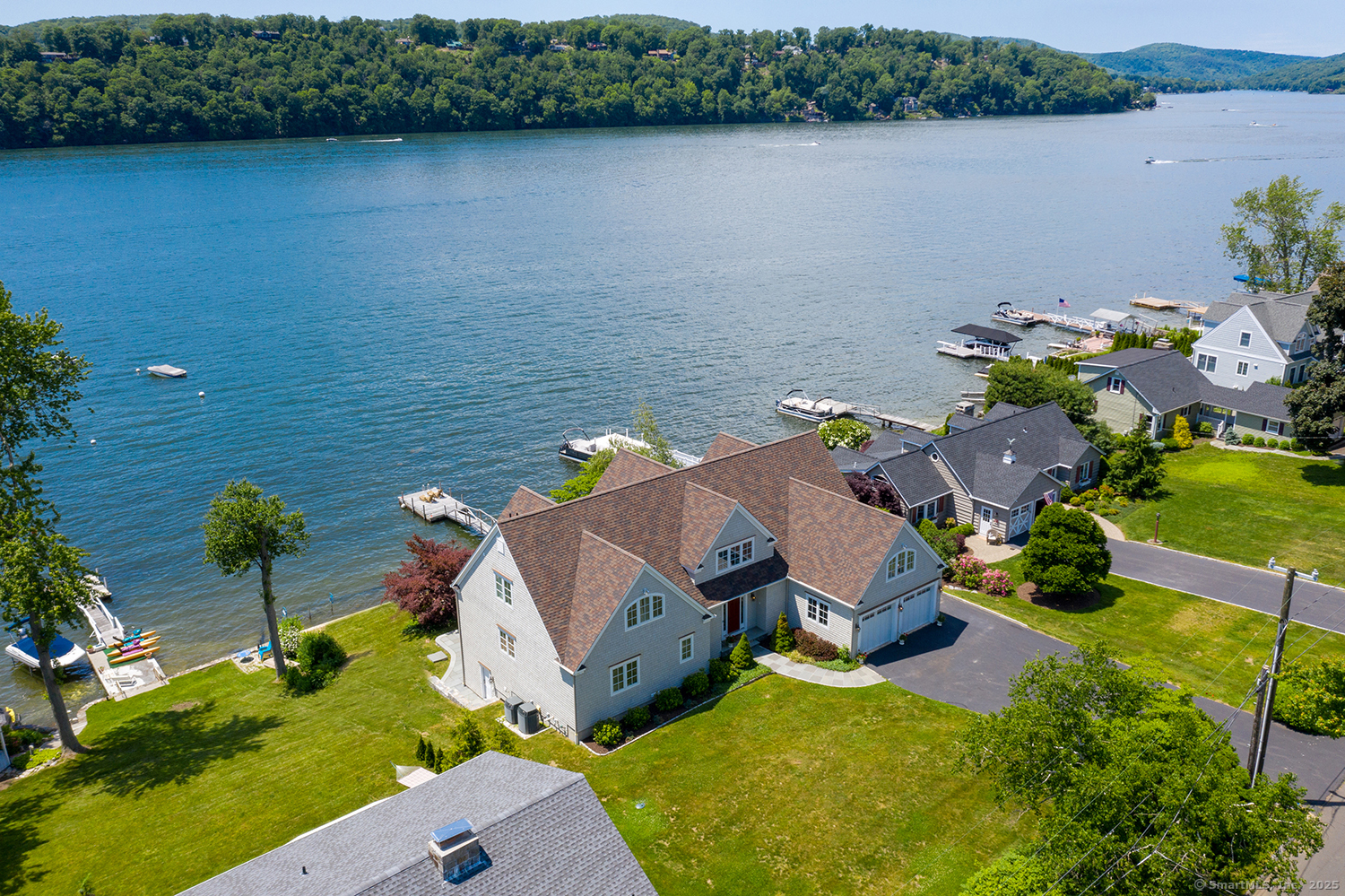 164 North Lake Shore Drive  Brookfield CT 06804 photo