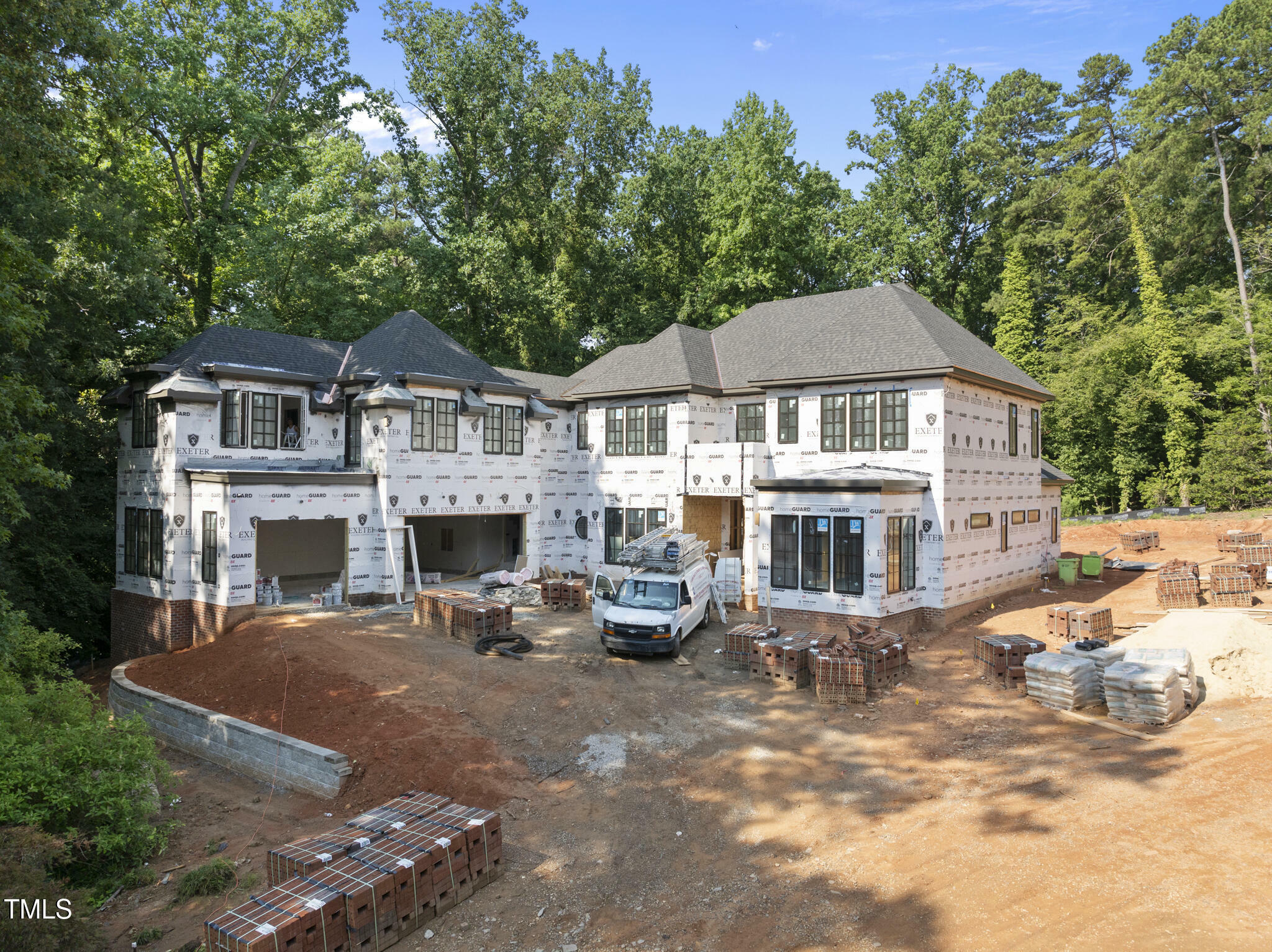 Property Photo: 3601 Alamance Drive NC 27609