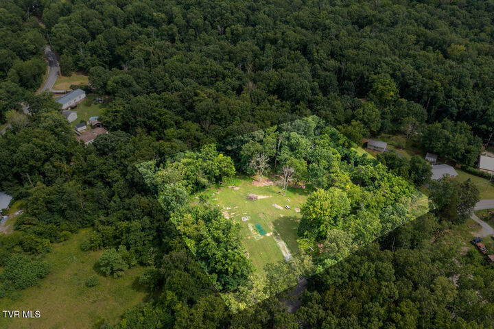 Property Photo:  452 Rockingham Road  TN 37615 