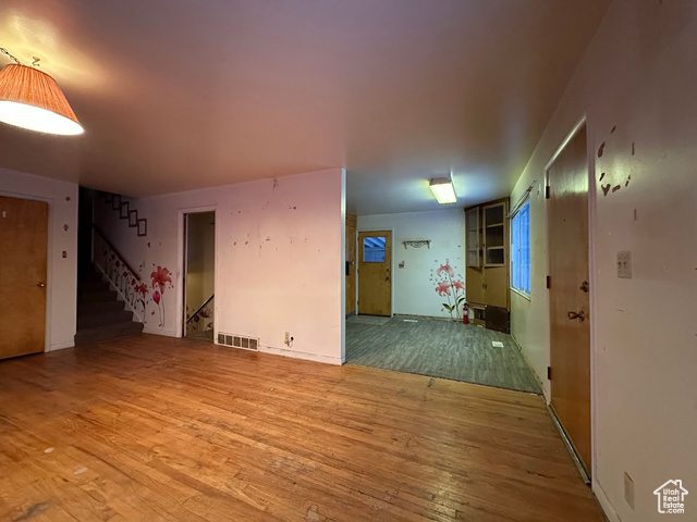 Property Photo:  468 W 2400 S  UT 84010 