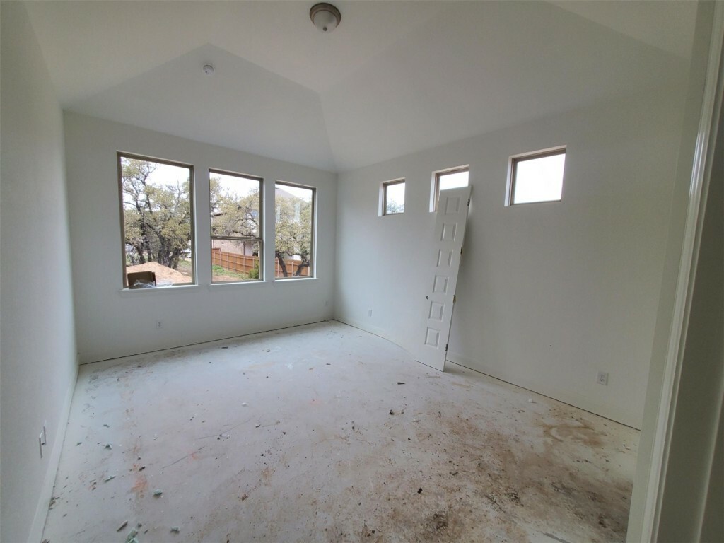 Property Photo:  105 Chimney Stone Trail  TX 78628 