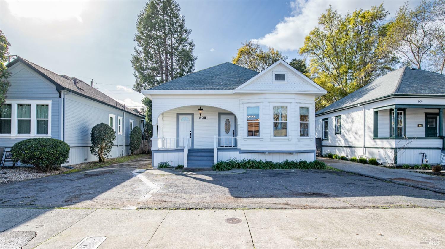 Property Photo:  805 Petaluma Boulevard  CA 94952 