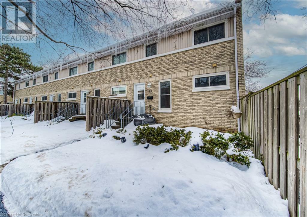 Property Photo: 35 Breckenridge Drive 23 ON N2B 3H5