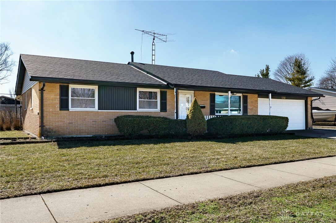 Property Photo:  1010 W Lake Avenue  OH 45344 