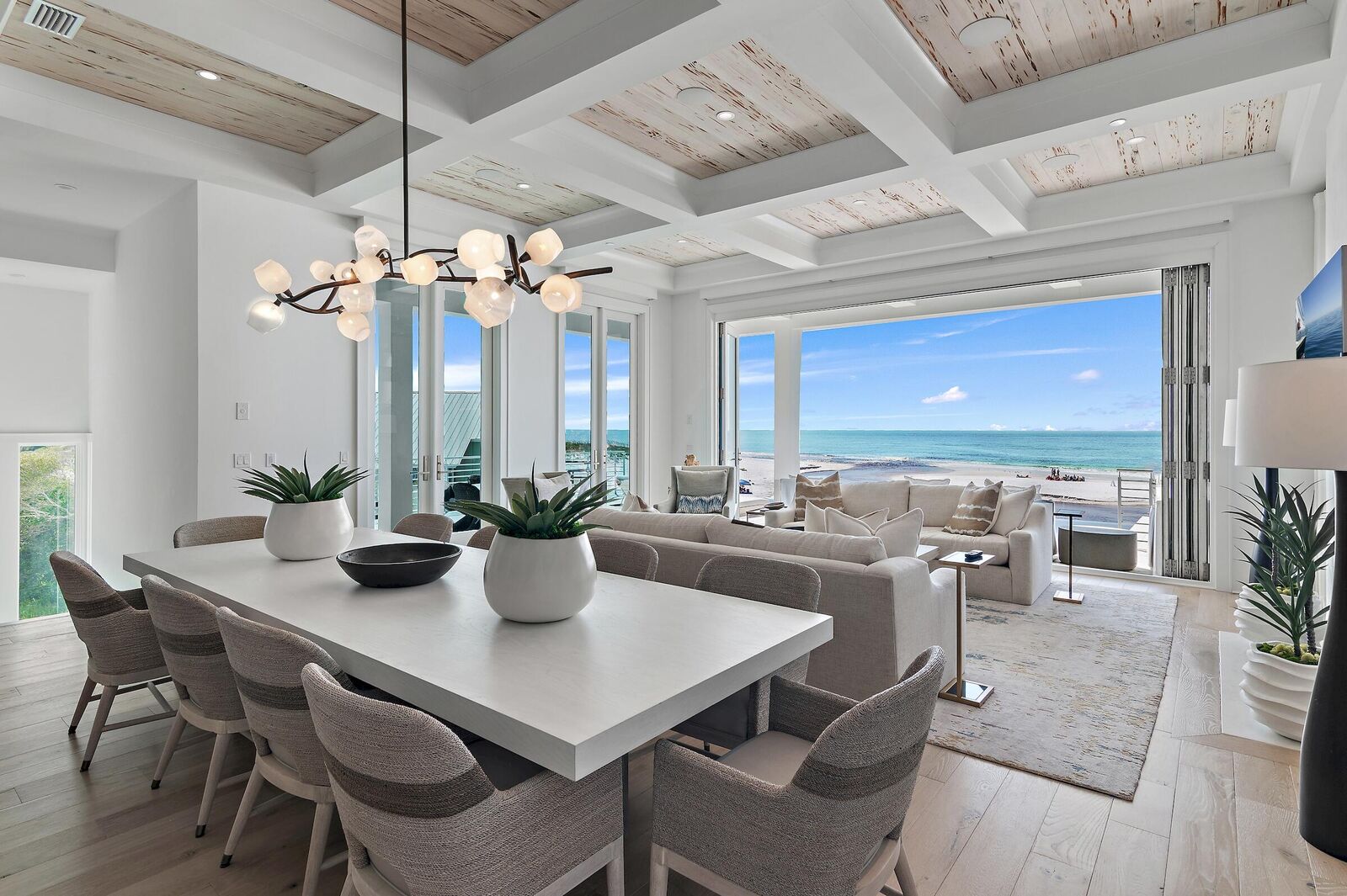 Property Photo:  505 Eastern Lake Road  FL 32459 