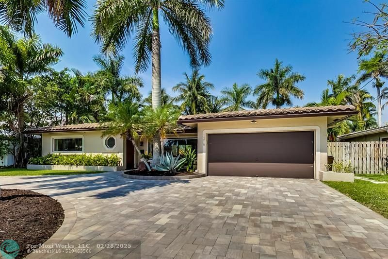 Property Photo:  1219 SE 12th Ave  FL 33441 